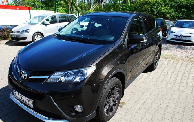 Toyota RAV4 cena 87820 przebieg: 98000, rok produkcji 2015 z Bobolice małe 781